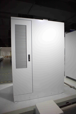 سیستم ذخیره انرژی باتری صنعتی 120KWH IP55 حفاظت برای داخلی و خارجی
