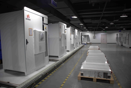 سیستم ذخیره سازی انرژی باتری صنعتی 50KW داخلی 107.52KWH - 125.44KWH