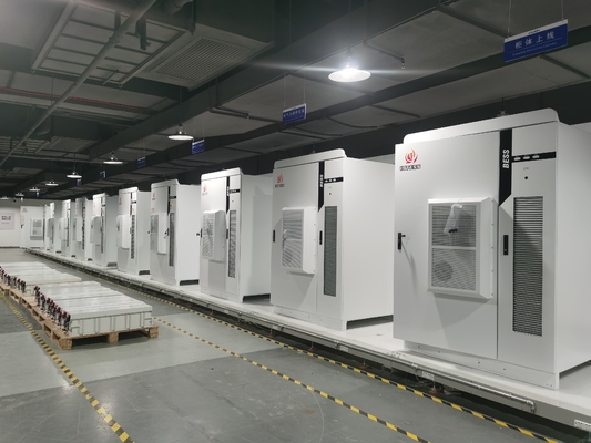 IP55 LiFePO4 سیستم ذخیره انرژی باتری صنعتی 50KW نصب داخلی / خارجی